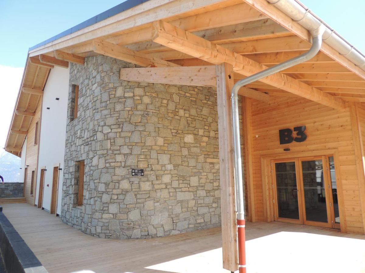 Luxury 2 Bedroom Apartment With View Of Mont Blanc コンブルー エクステリア 写真