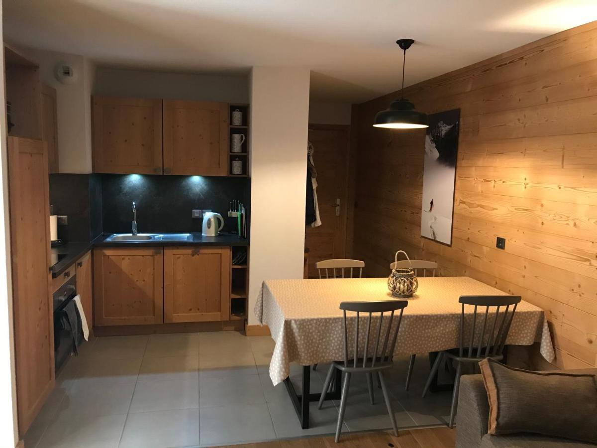 Luxury 2 Bedroom Apartment With View Of Mont Blanc コンブルー エクステリア 写真